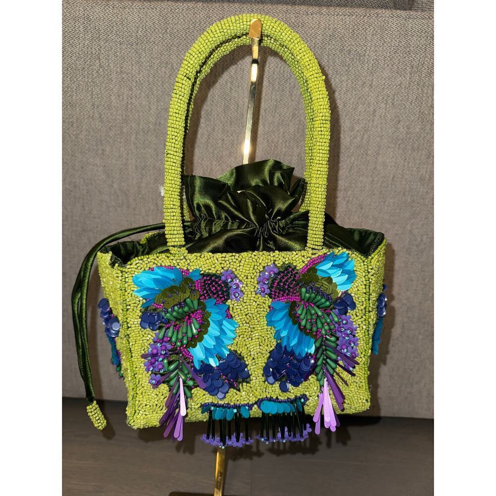 Green Beaded NWT Viral Handcrafted in India Embellished Drawstring Mini Handbag - Picture 2 of 7